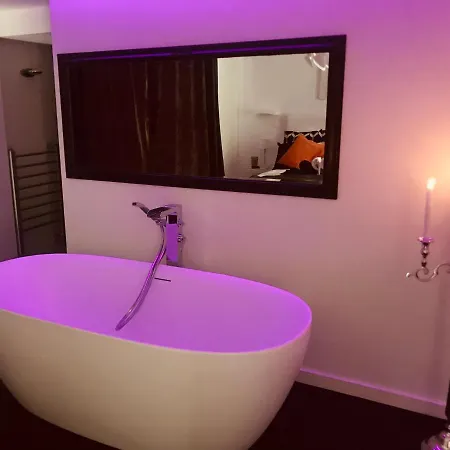 Πανσιόν La Gazza Ladra